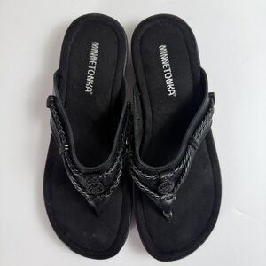 Minnetonka Silverthorne Black Leather Thong Sandals - Embellished Flip Flops 8